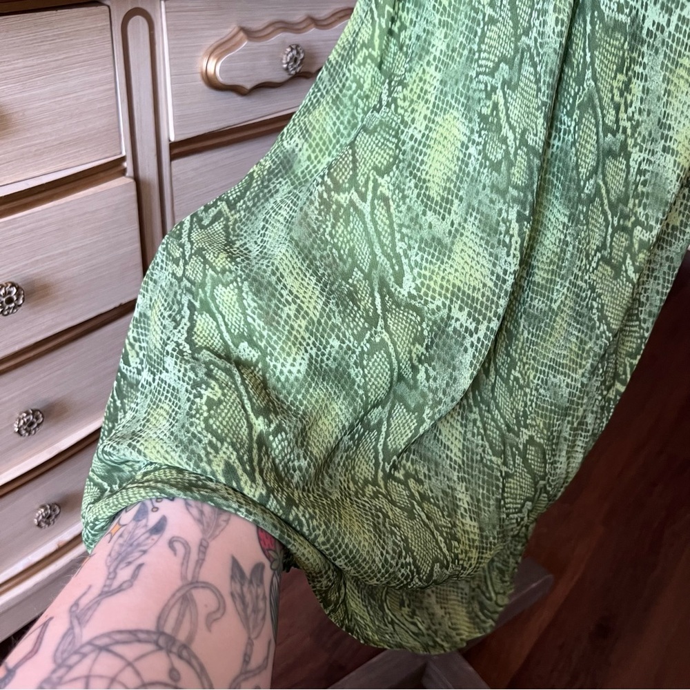 Y2K Vintage Betsey Johnson New York Snake Print Neon Green Dress Small Petite - Picture 4 of 14